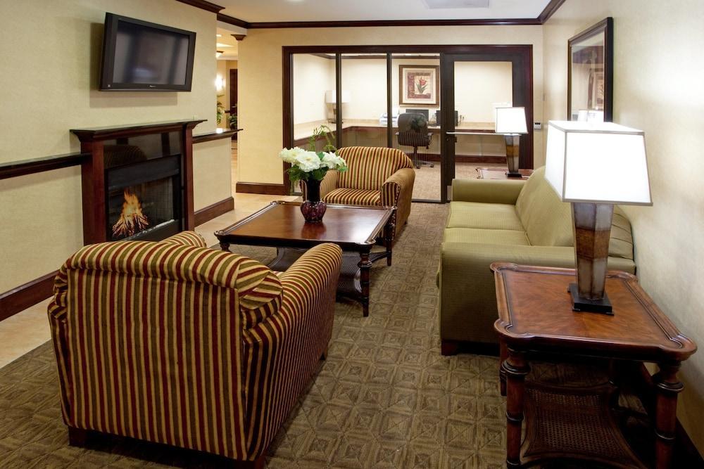Holiday Inn Express Hotel & Suites Tappahannock By Ihg Exteriör bild
