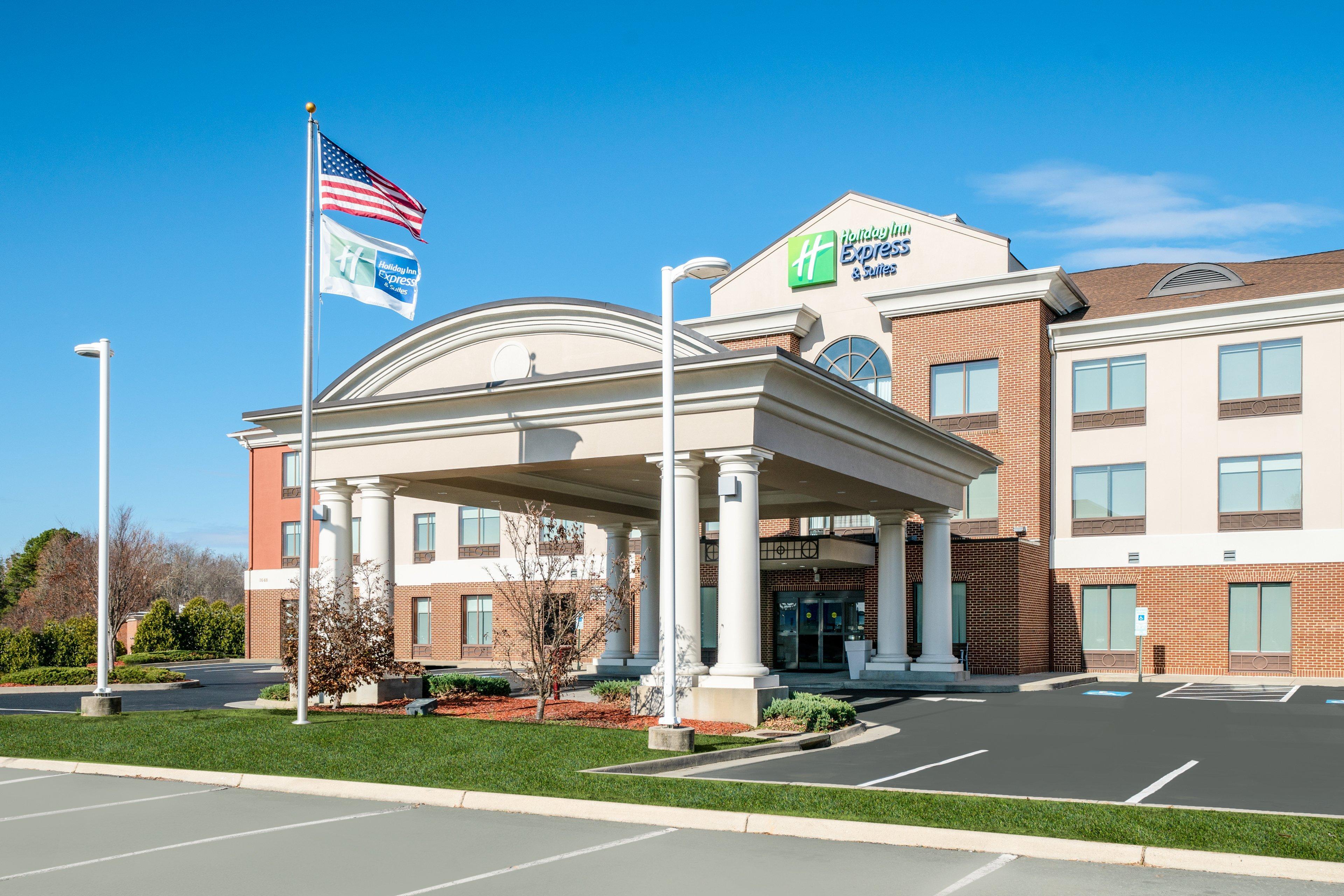 Holiday Inn Express Hotel & Suites Tappahannock By Ihg Exteriör bild