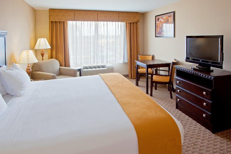 Holiday Inn Express Hotel & Suites Tappahannock By Ihg Exteriör bild